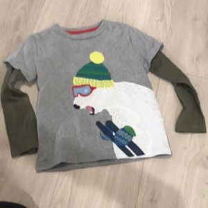 Mini Boden polar bear skier appliqué shirt